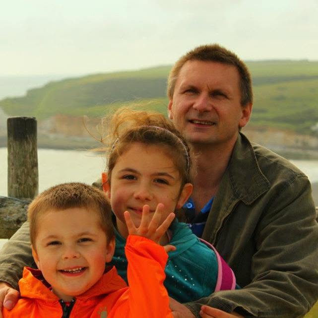 Create AI Art From Your Photos On Personalised Rice Paper, Posters &amp; Greeting Cards
